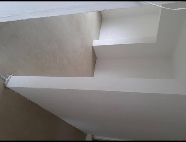 2 BEDROOM PROPERTY TO RENT IN OVERPORT